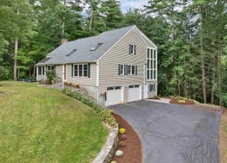New Hampshire 03076